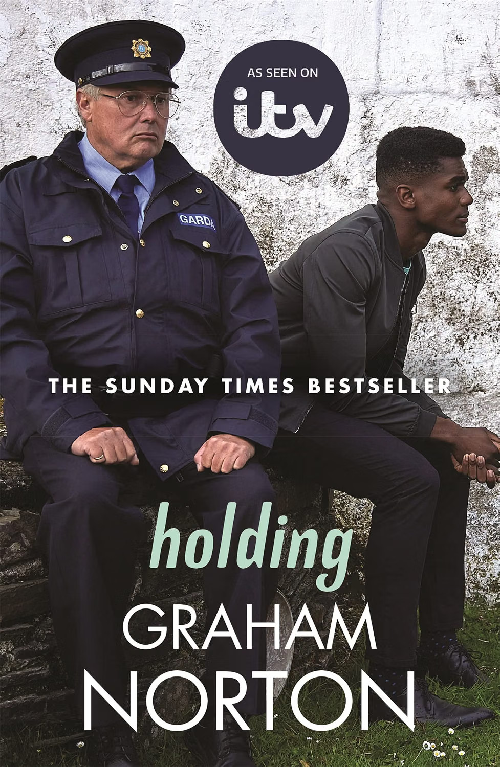 Holding: The official tie-in edition to the brand new ITV drama directed by Kat - Image 3