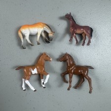 Miniature Horse Toys Plastic Mini Horse Lot Of 4 Ertl Model Farm