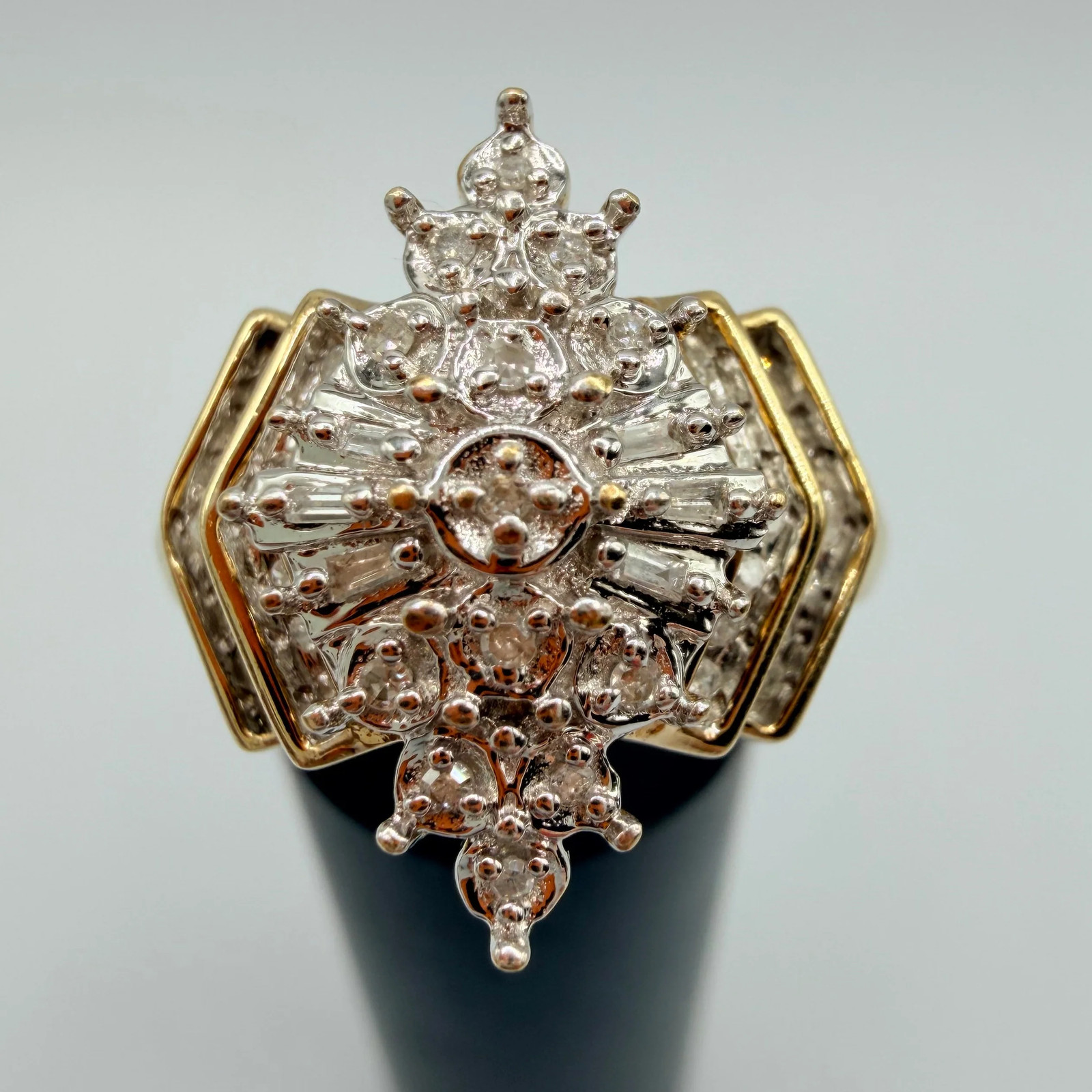Solid 10K Yellow Gold Ring with Diamond Cluster S… - image 1