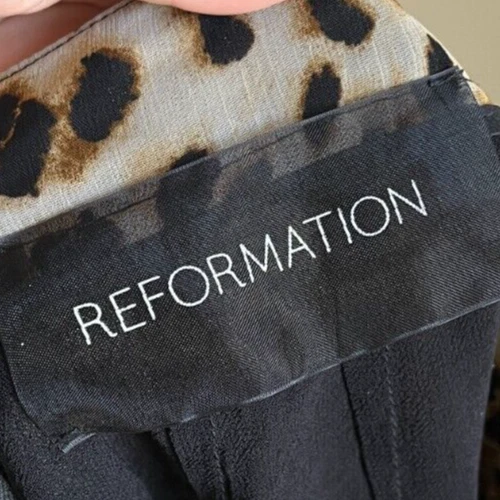 Pantalones Cortos Para Mujer REFORMATION Chifón Leopardo Tiro Alto Talla PEQUEÑA Foto 4 de 4