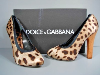 DOLCE & GABBANA 38.5/8.5 LEOPARD PRINT HIDDEN PLATFORM ROUND TOE