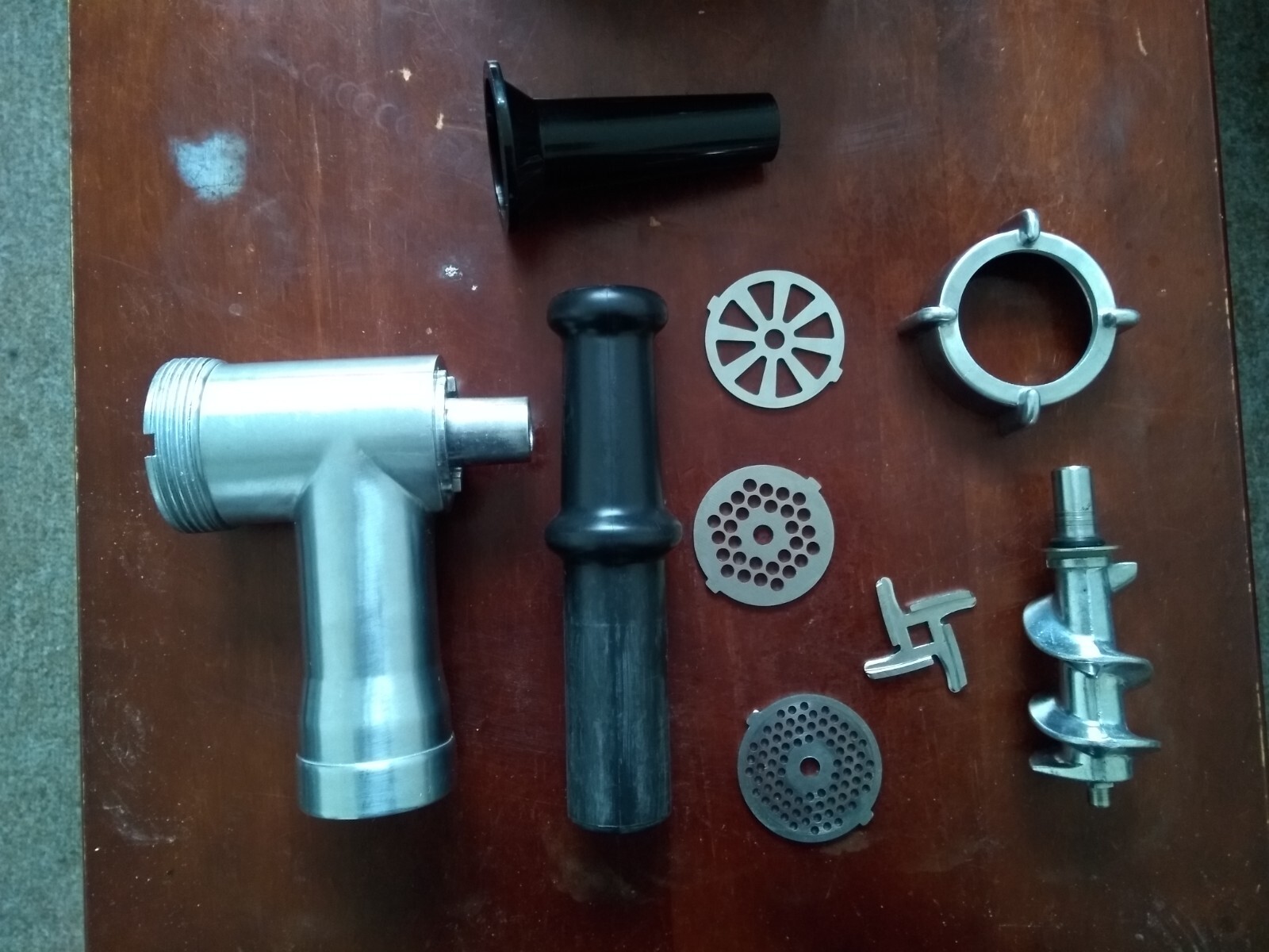 Powerful 550Watt Breville meat grinder and sausage maker. eBay