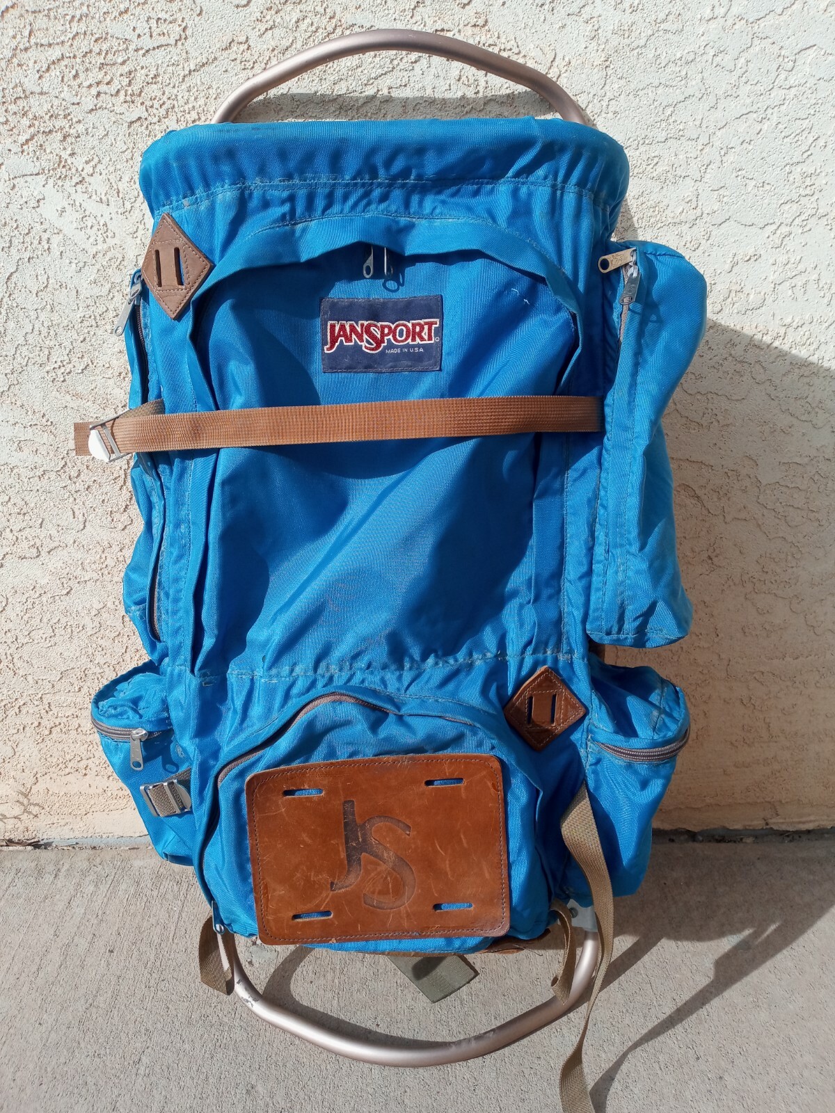 Jansport Hiking Backpack External Aluminum Frame Hip Wings Light Blue
