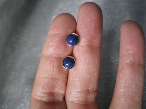 Lapis Lazuli round stud earrings, 1.65 carats, in 0.97 grams 925 Sterling Silver - Picture 9 of 10