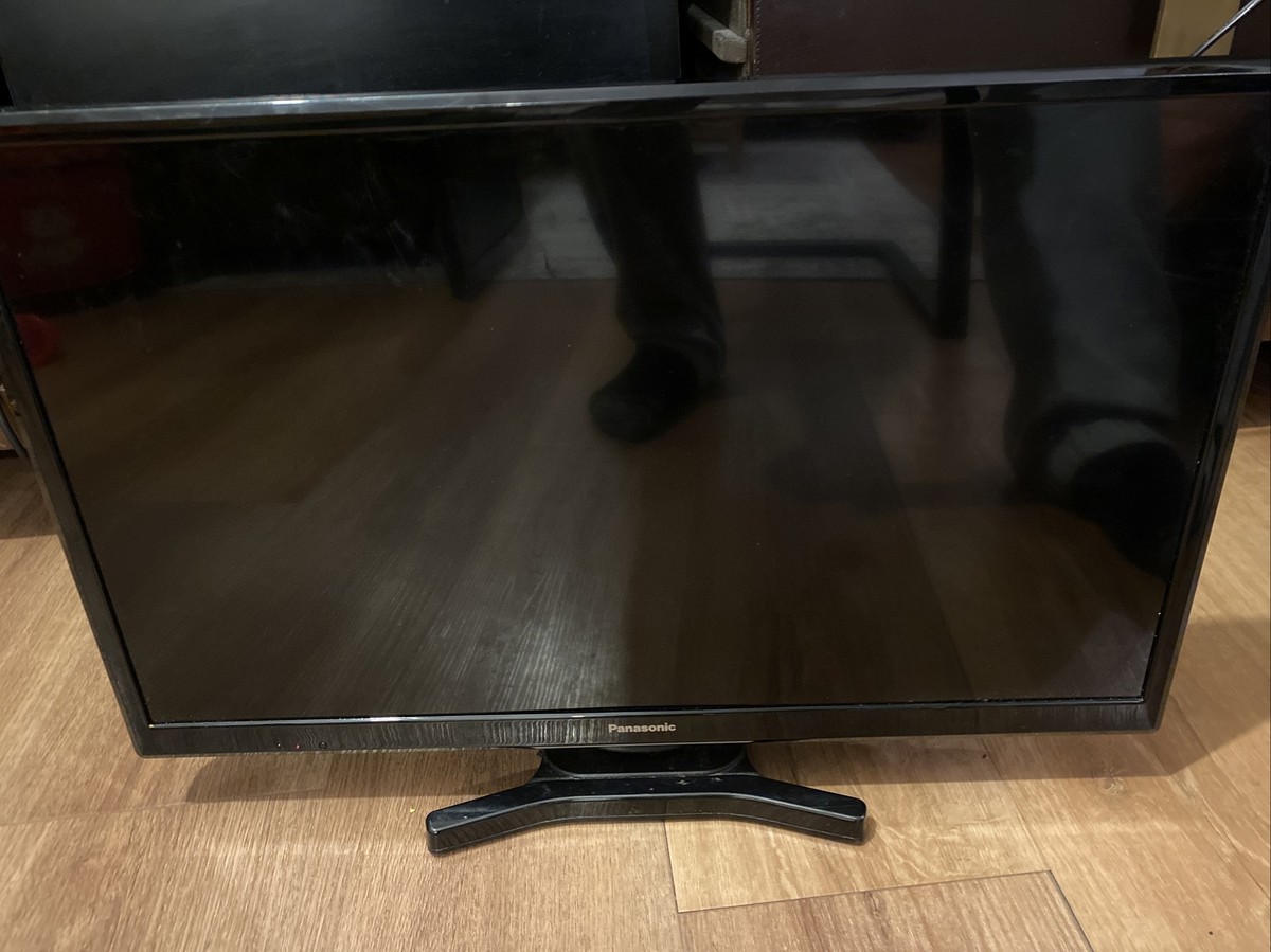 Panasonic テレビ Panasonic TX-24E302B 24 Inch TV (Cracked Screen) | eBay