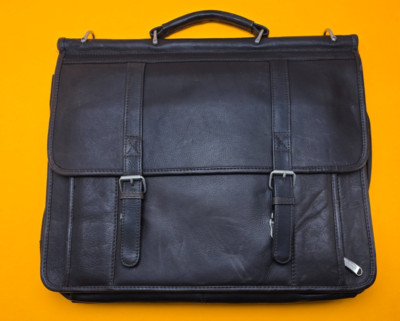 WILSONS LEATHER  BROWN LEATHER BREIFCASE TRAVEL BAG EXCLUSIVE QUALITY