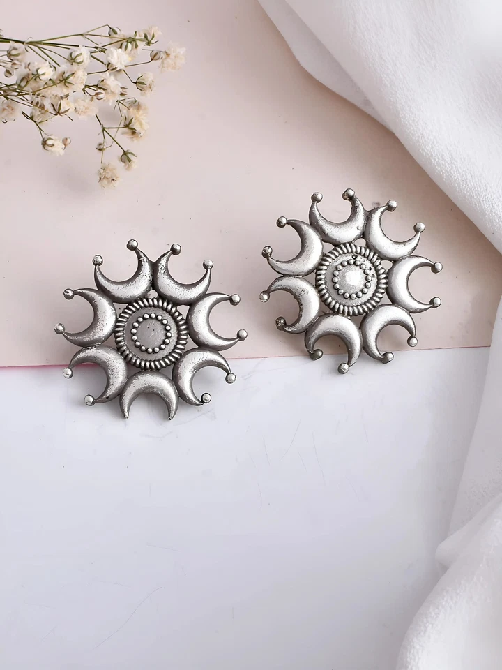 PAR Pendientes Tapones Túneles Tribales 7 Luna Ajuste Tornillo Foto 2 de 4