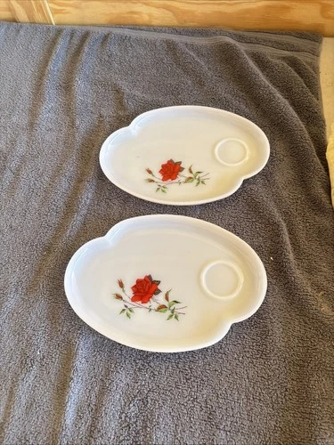 Vintage Federal Milk Glass Rosecraft Snack Plate Hand  Red Rose Lot Of 2