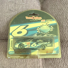 Team Caliber Pit Stop 2002 Mark Martin 6 Ford Taurus Roush 1:64 Unopened