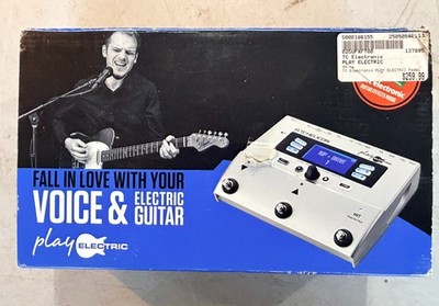 TC Helicon Fall in Love Voice  & Guitar, Live ''Play Electric'' Effect Pedal Delay