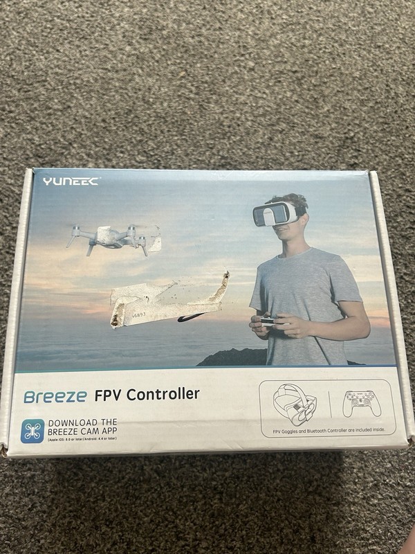 Yuneec FPV Controller White Goggles & Bluetooth DRONE Controller Kit