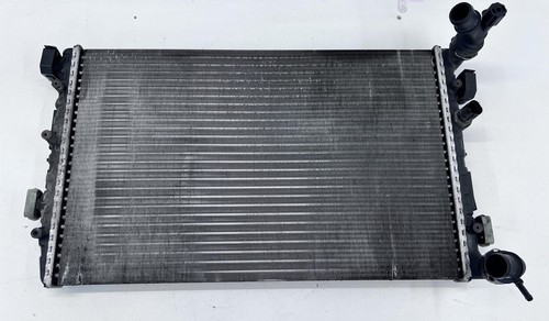 Kühler VW Polo IV (9N, 9A) 6Q0121253Q Motorkühler Wasser Kühler