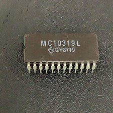 MC10319L - MOTOROLA - 8  bit high speed parallel flash A/D converter