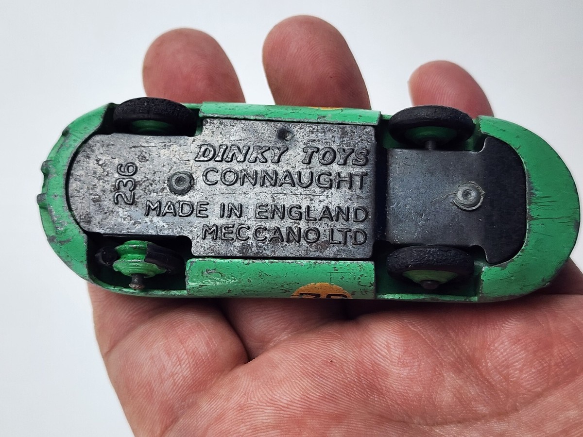Miniature Dinky Toys – Connaught Le Mans, Voiture De Collection (réf. 72397), état D'occasion