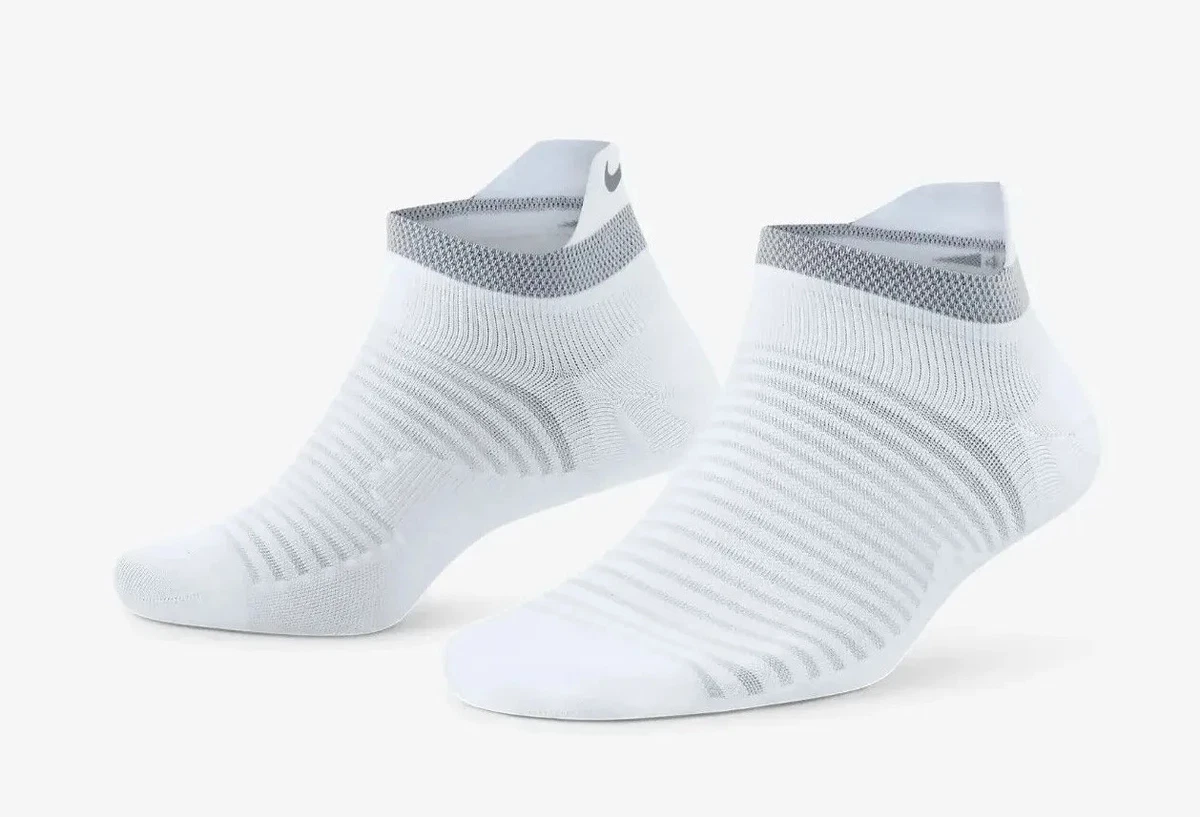 Treinstation annuleren Gymnastiek Nike SPARK Lightweight No-Show Running Socks- Style DA3589-100 | eBay