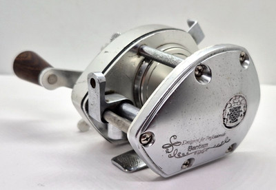 Vintage Shimano Bantam Professional 100 Baitcasting Reel Silver Japan RH