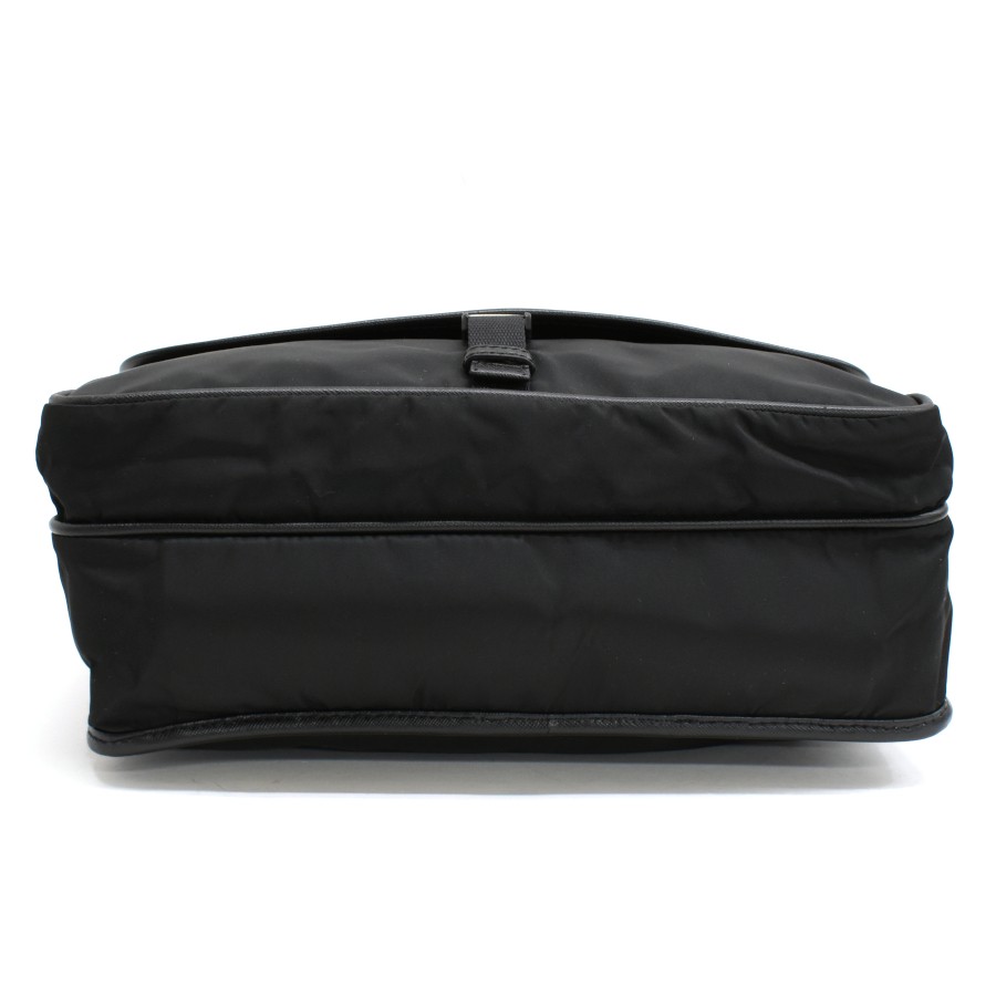 PRADA Shoulder Bag Triangle Logo Plate Messenger & Crossbody Bag Nylon T10K thumbnail 4