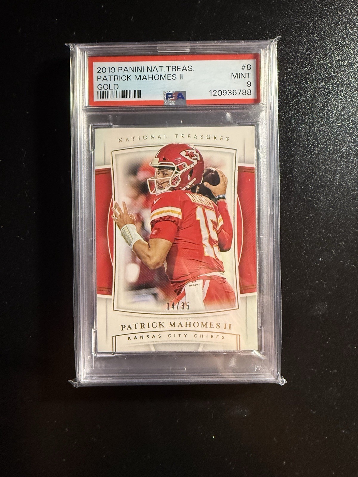 2019 PANINI NATIONAL TREASURES PATRICK MAHOMES II GOLD /35 #8 PSA 9 view 1