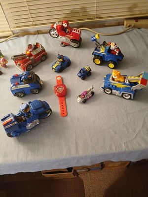 Huge Lot Of Paw Patrol Vehicles And Figures LOT OF 16 PC AS PICTURED
