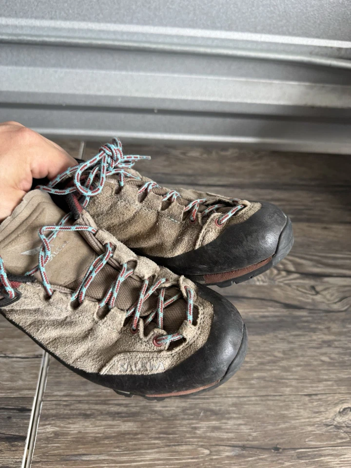 Женские кожаные туристические ботинки Salewa Wildfire размер США 8,5 - Изображение 4 из 4