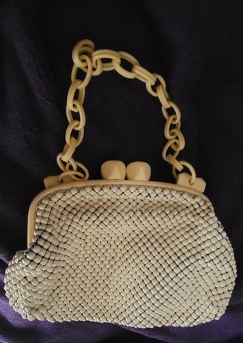 Whiting And Davis Vintage 1940s Ivory Alumesh Bag w/ A Celluloid Frame & Handle - Picture 1 of 6