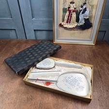 Coffret de toilette ancien : Miroir Face à main Peigne