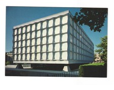BEINECKE Rare Book & Manuscript Library Yale Univ New Haven CT VTG postcard UNP