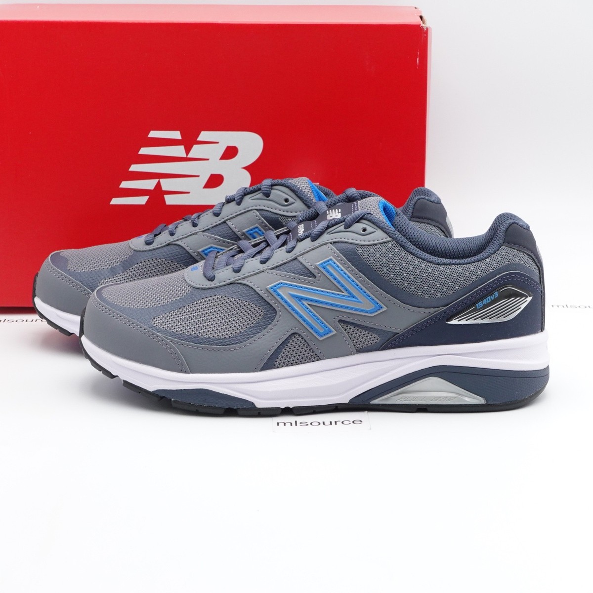 Size 8.5 Men's / 10 Womens New Balance 1540 V3 Walking Shoes