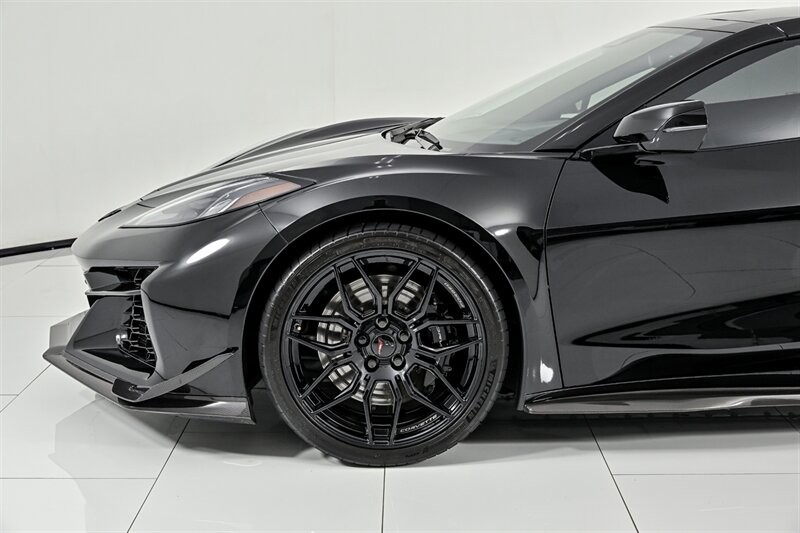 2025 Black Chevrolet Corvette   | C8 Corvette Photo 10