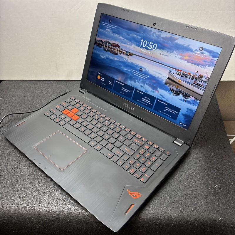 Asus ROG Strix GL502v i7-6700HQ 16GB RAM GTX 970M 1TB HDD WIN 11 w/ AC Adapter