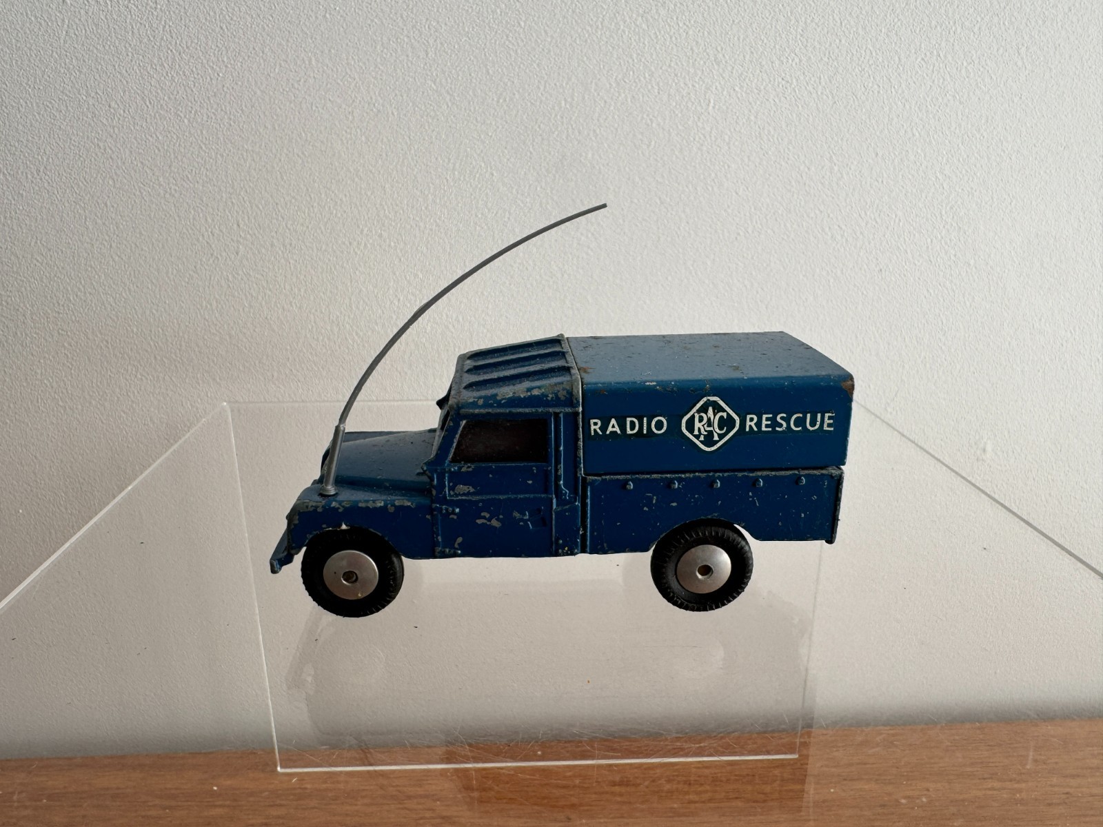 Corgi 416, Land Rover RAC - Free Price Guide & Review