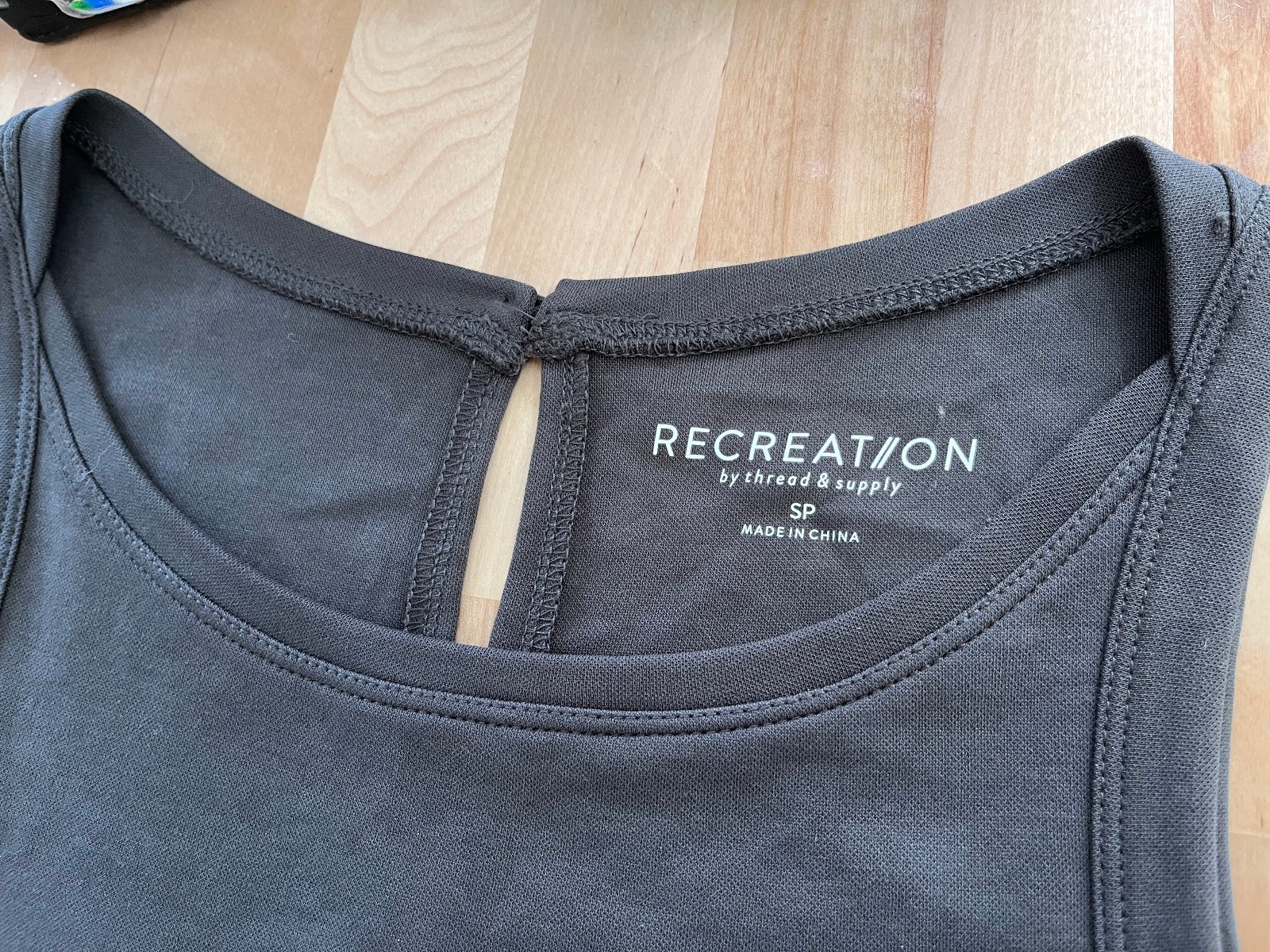 Recreation Thread & Supply GRAY Sleeveless Romper… - image 4