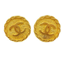 Chanel CC Round Pierced Earrings T2883 95A Gold Tone 0.8in Made in France