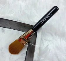 Chanel Foundation Brush Travel Size (Old Version) Mini Apx 4 inch New
