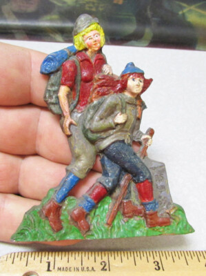 Cast iron wall plaque German Hiking club, made in Selent Germany, two hikers