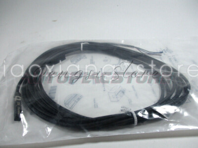 1X NEW P8SAGNCHX proximity switch~