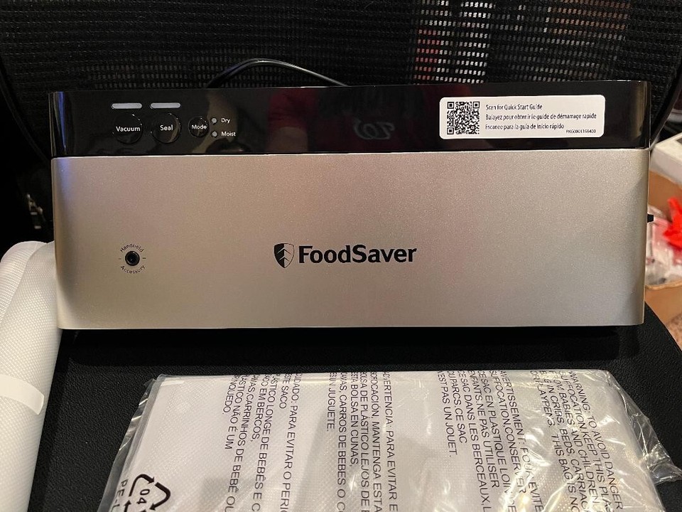 FoodSaver PowerVac Compact Vacuum Sealing Machine, Stainless Steel