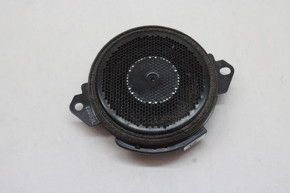 2023 ACURA RDX FRONT DOOR AUDIO SPEAKER TWEETER OEM 19 20 21 22 23 - Image 2 of 4