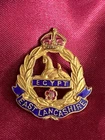 Lovely WW1/2 The East Lancashire Regiment Enamel Sweetheart Brooch w/fixing