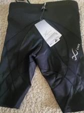 NWT CW-X Womens Endurance Pro Shorts Compression Bike Running Size Small