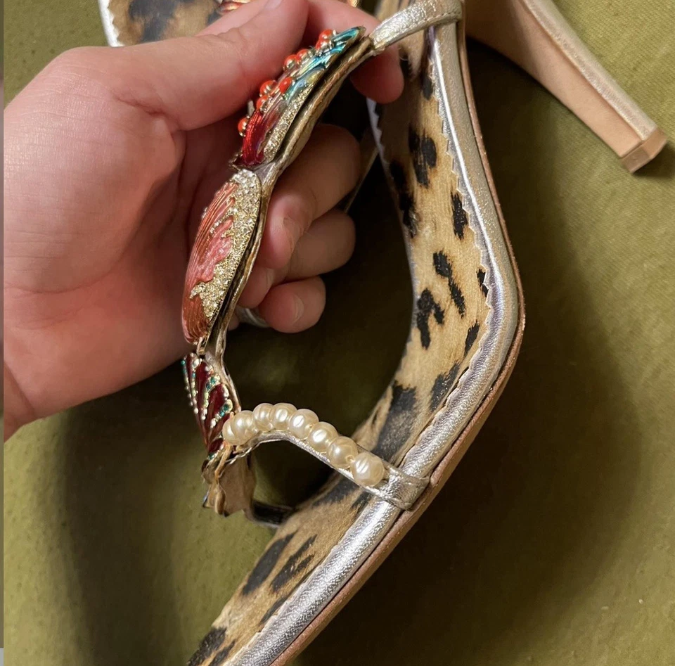 复古 2000 年代 Roberto Cavalli 贝壳珍珠高跟鞋 — 第 2/4 张图片