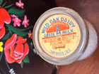 Old  MILK BOTTLE Meadow View Johnstonville California 1 qt Wild Oak Dairy cap — photo 3