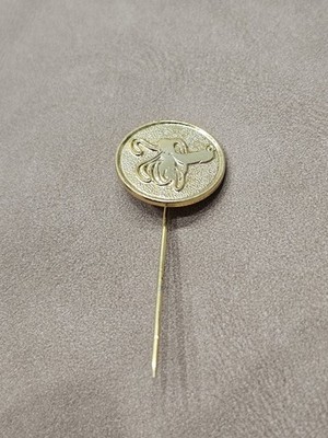 70s Vintage Rare Disney Pin Goofy Character Park Collectible Gold Tone Movie Old