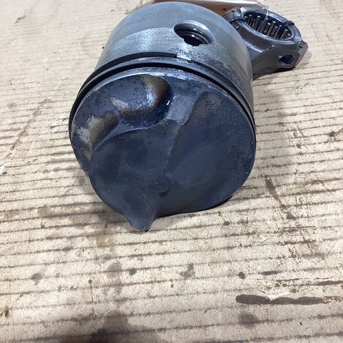 Evinrude Johnson OMC Piston Assembly Standard Bore 0393271 0392591 393271 393271