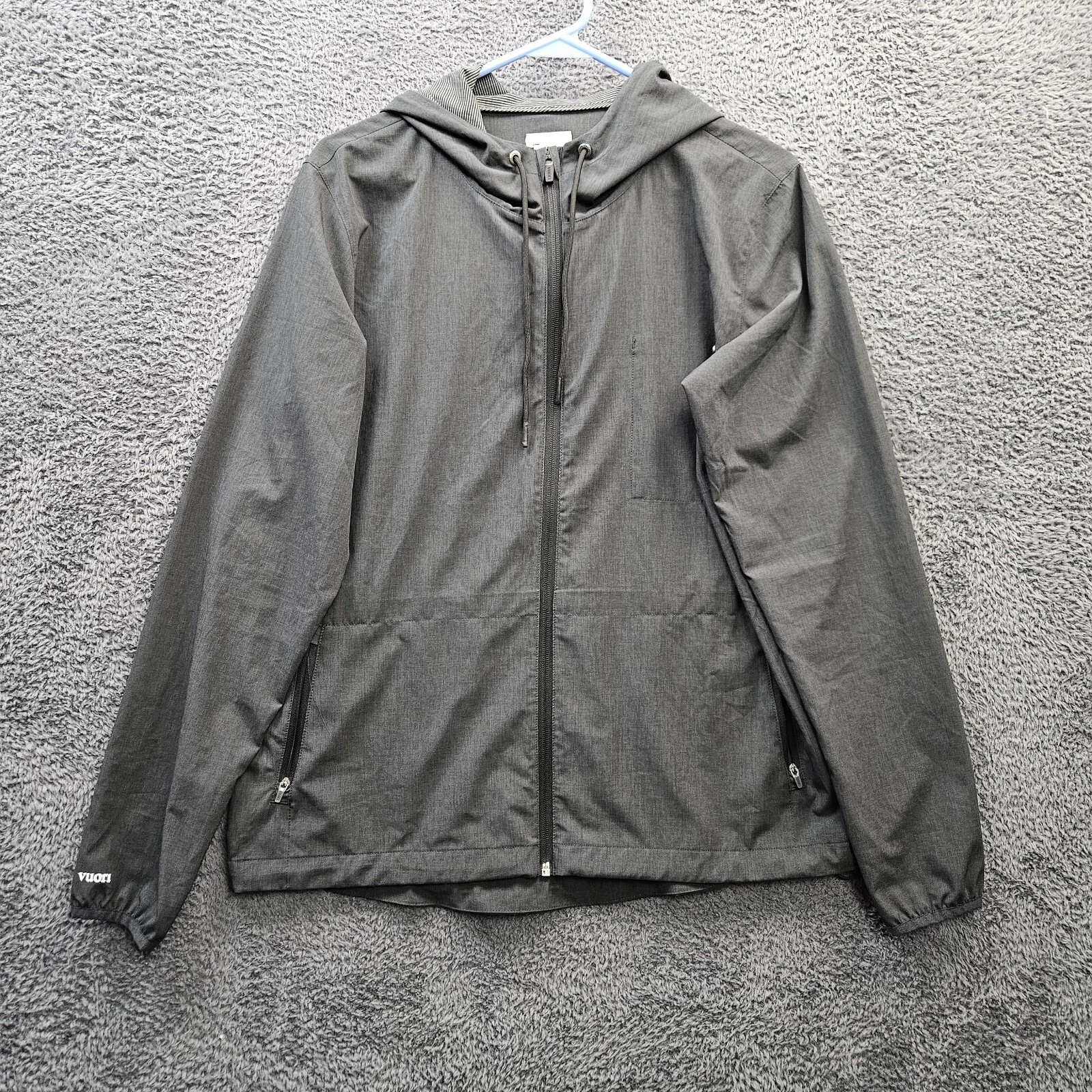 vuori outdoor trainer athletic windbreaker jacket