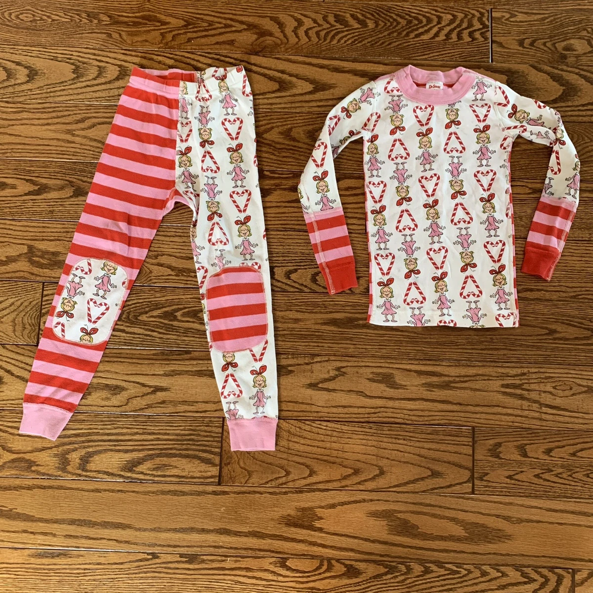 Grinch pajamas best sale hanna andersson