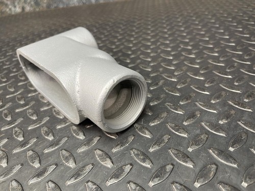 Cuerpo de conducto Appleton APP LB57 1-1/2" gris FM7 - sin usar - Imagen 3 de 9