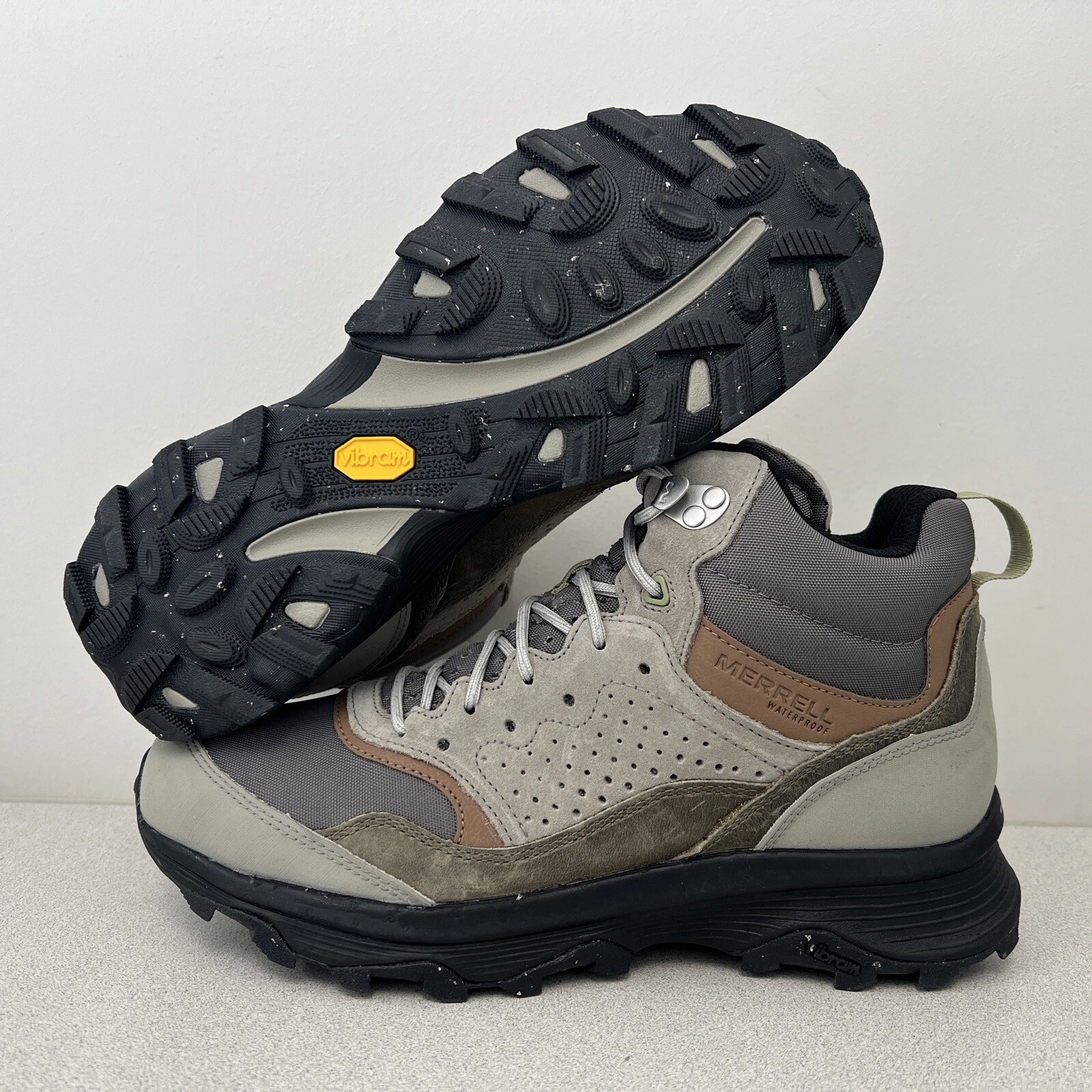Merrell "SPEED SOLO MID WATERPROOF" Men's size 9 Boots Trail Hiking Camping