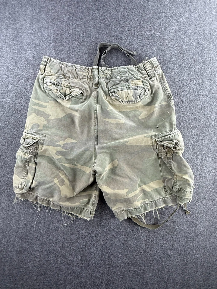 VINTAGE Abercrombie & Fitch 92 Heavy Cargo Camo Military Shorts Sz 34 Distressed - Image 2 of 4