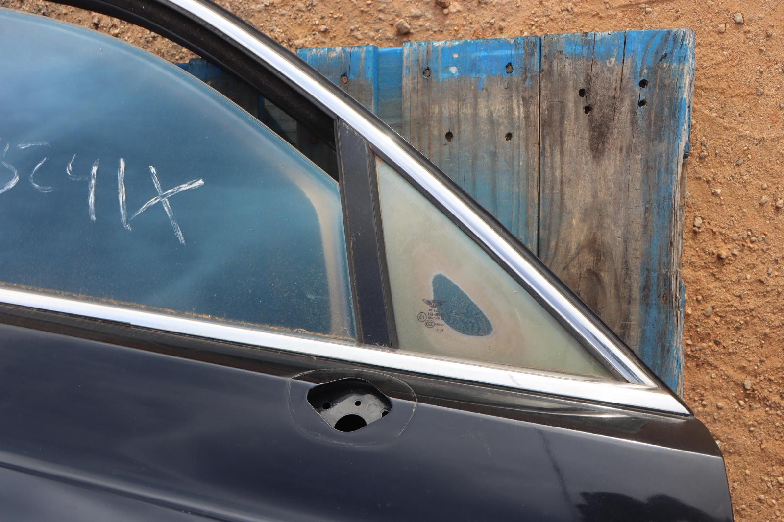 2006-2012 BENTLEY CONTINENTAL FLYING SPUR FRONT RIGHT DOOR W/ GLASS ASSEMBLY OEM